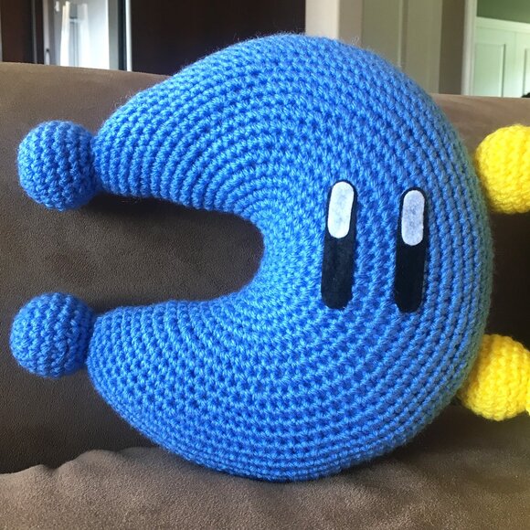 Super Mario Power Moon Crochet Amigurumi Plush - Picture 4 of 8